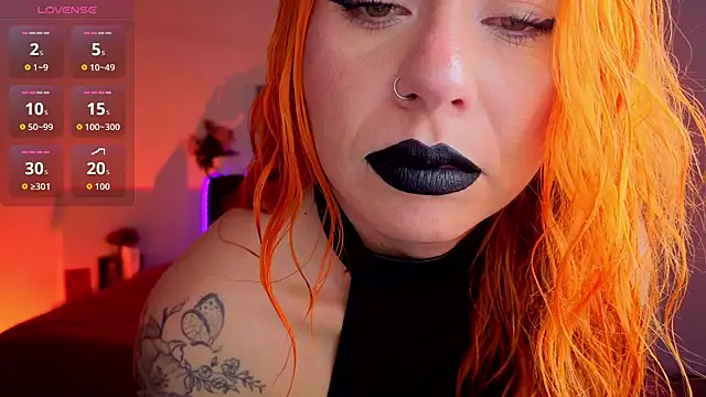 Snapshot of Dulce_charlottee chatting on November 1, 2025, 6:43 pm Dulce charlottee online show from November 1, 2025, 6:43 pm