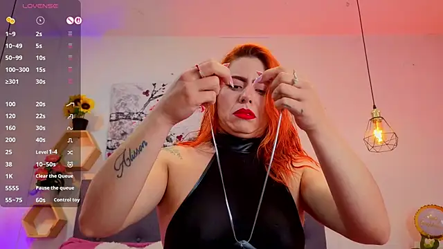 Dulce charlottee online show from December 16, 2025, 7:41 pm