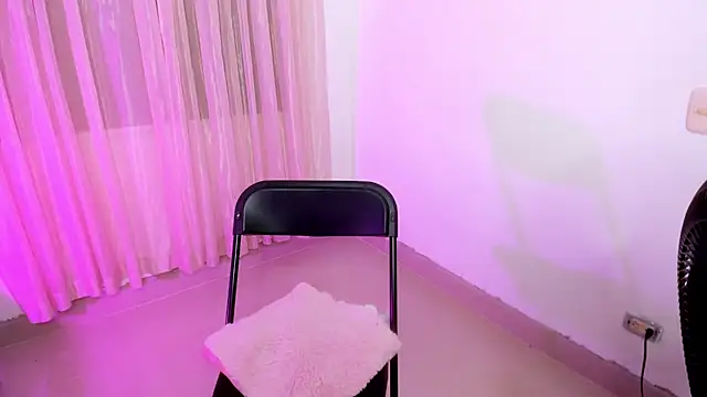 vale kross online show from October 25, 2025, 3:07 pm