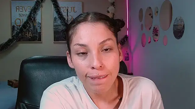 KokoAndRin online show from December 20, 2024, 11:16 pm