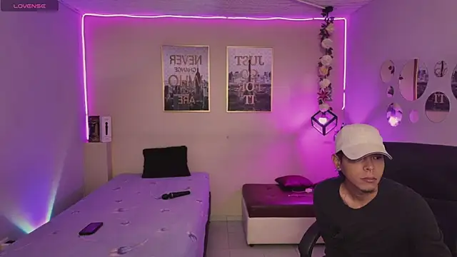 KokoAndRin online show from February 9, 2025, 3:45 pm