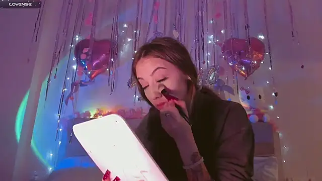 MelodyElf online show from February 25, 2025, 4:53 pm