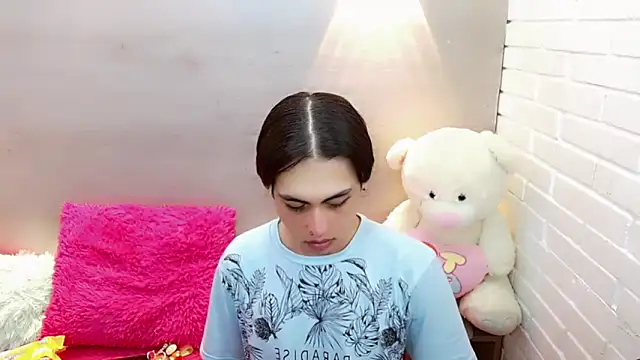 Daniela Pink  online show from October 4, 2025, 8:07 pm