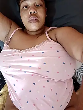 Fantasy1976 online show from February 3, 2026, 6:40 am