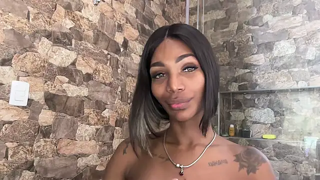  lizsamantha online show from January 23, 2025, 7:32 am