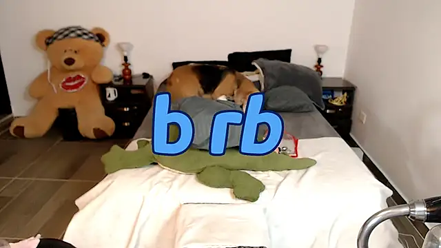 KRISTAL  JACKSON online show from February 22, 2025, 5:55 am