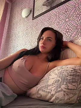 Kristis43 online show from May 22, 2026, 9:48 am