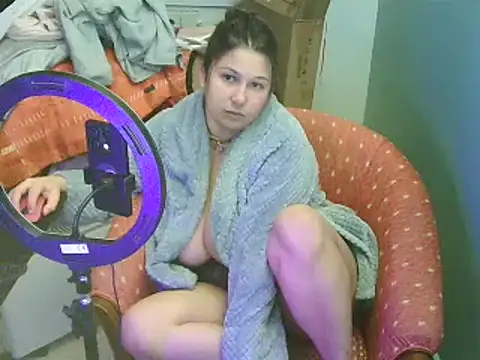 minette-sexy online show from December 17, 2024, 10:22 pm