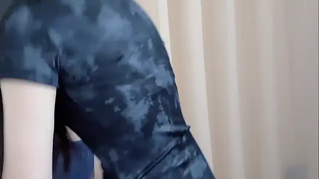 KaleAnisa online show from February 9, 2026, 1:20 am