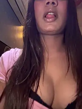 YourAnya online show from November 7, 2025, 8:31 pm