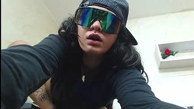 snowflake xxx online show from December 31, 2024, 5:07 pm