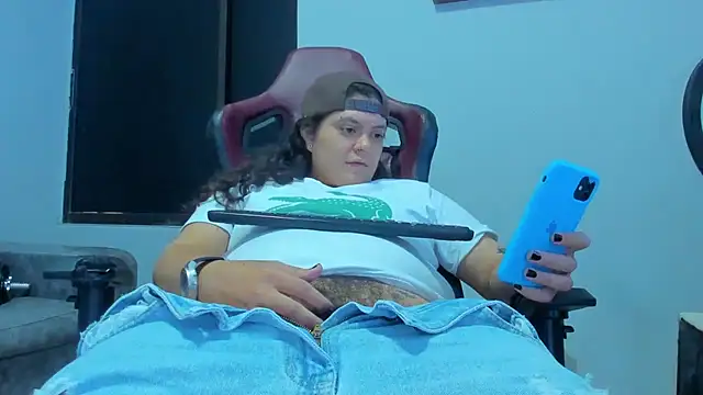 snowflake xxx online show from September 8, 2025, 2:27 pm