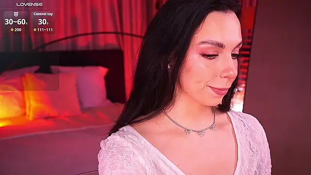 LunaNight online show from February 21, 2026, 8:32 pm