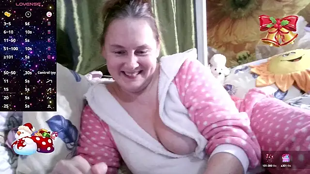 Snapshot of pussykroshka chatting on December 18, 2024, 6:03 pm pussykroshka online show from December 18, 2024, 6:03 pm
