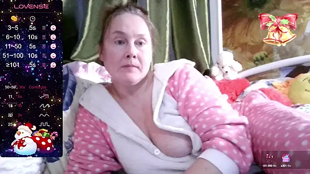 Snapshot of pussykroshka chatting on December 21, 2024, 7:27 pm pussykroshka online show from December 21, 2024, 7:27 pm