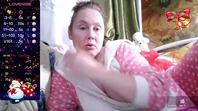 Snapshot of pussykroshka chatting on December 23, 2024, 9:38 am pussykroshka online show from December 23, 2024, 9:38 am