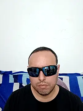 ElSunEagle online show from March 14, 2026, 2:06 am