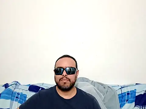 ElSunEagle online show from April 8, 2026, 2:11 am