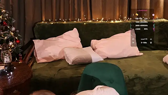 Snapshot of steffania- chatting on December 18, 2025, 5:41 pm steffania- online show from December 18, 2025, 5:41 pm