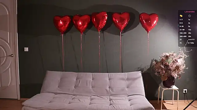 Snapshot of steffania- chatting on February 19, 2026, 5:20 pm steffania- online show from February 19, 2026, 5:20 pm