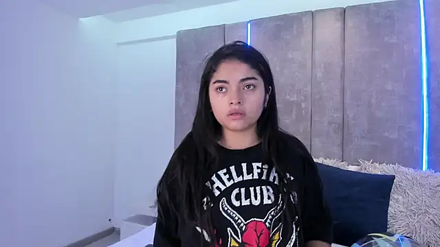 GiselOrtiz online show from January 30, 2025, 11:11 am