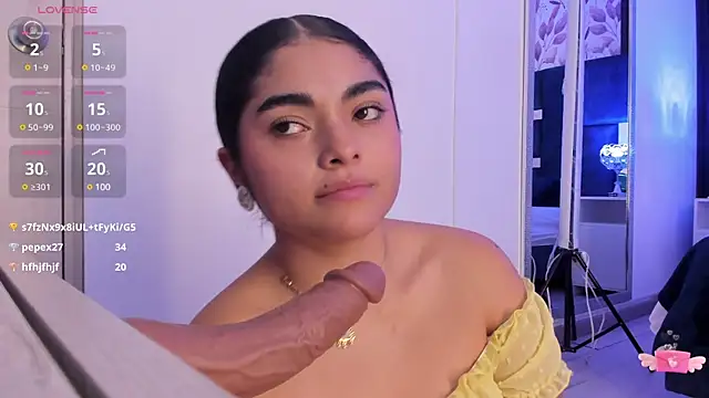 GiselOrtiz online show from February 6, 2025, 2:48 pm