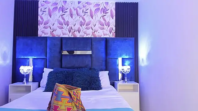 GiselOrtiz online show from March 16, 2025, 9:49 am