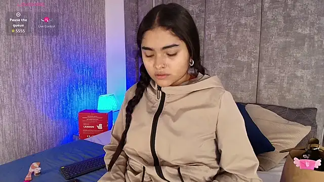 GiselOrtiz online show from September 10, 2025, 11:32 am