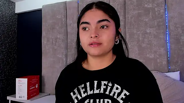 GiselOrtiz online show from September 13, 2025, 11:54 am