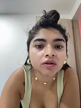 GiselOrtiz online show from September 24, 2025, 10:51 am