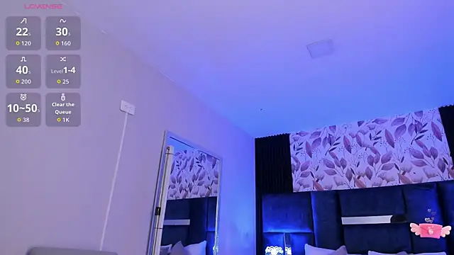 GiselOrtiz online show from October 12, 2025, 11:20 am