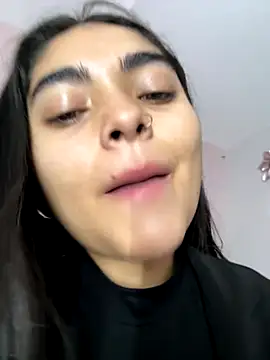 GiselOrtiz online show from October 16, 2025, 10:16 am