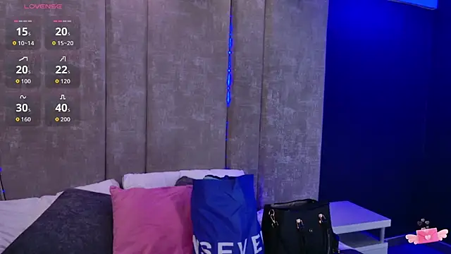 GiselOrtiz online show from November 28, 2025, 10:18 am