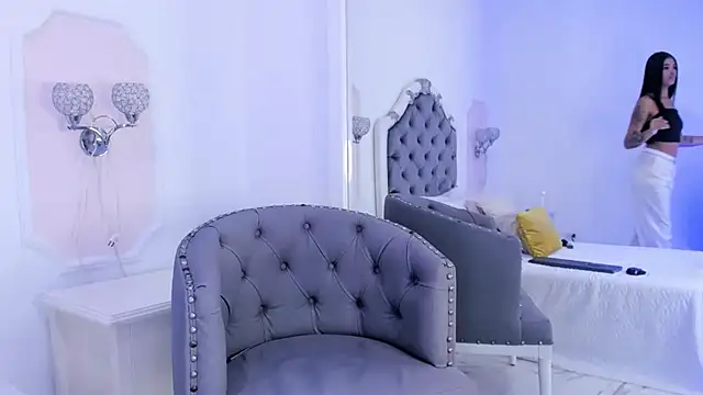 Snapshot of Jasmine55__ chatting on December 6, 2024, 4:03 am Jasmine55 online show from December 6, 2024, 4:03 am