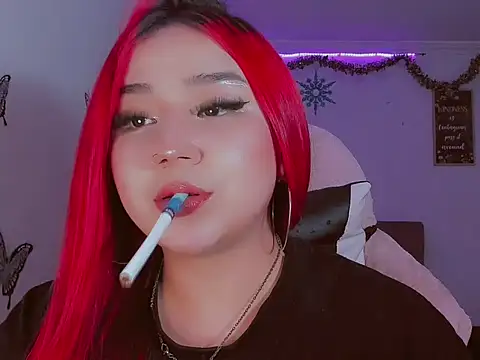 Snapshot of madisonx17 chatting on February 14, 2026, 1:13 am madisonx17 online show from February 14, 2026, 1:13 am