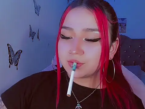 Snapshot of madisonx17 chatting on February 27, 2026, 2:22 am madisonx17 online show from February 27, 2026, 2:22 am