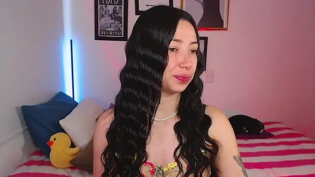 Snapshot of lilyy_evanss chatting on February 17, 2025, 9:41 pm lilyy evanss online show from February 17, 2025, 9:41 pm