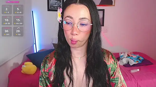 Snapshot of lilyy_evanss chatting on February 20, 2025, 1:57 am lilyy evanss online show from February 20, 2025, 1:57 am