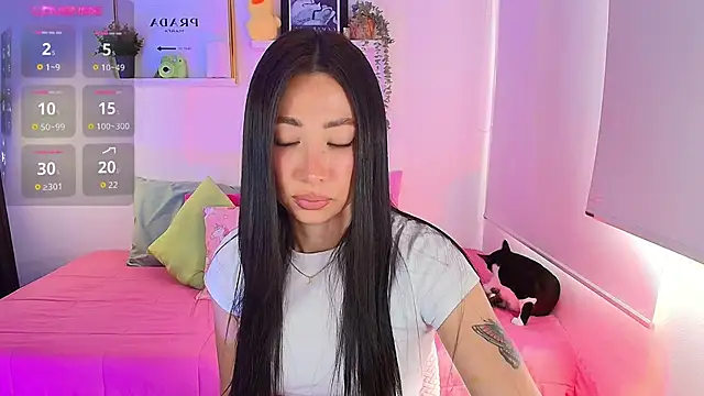 Snapshot of lilyy_evanss chatting on September 29, 2025, 8:35 pm lilyy evanss online show from September 29, 2025, 8:35 pm