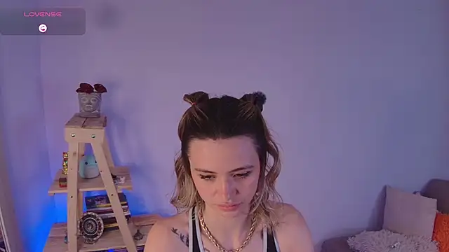 Snapshot of Lucy_Princes chatting on February 13, 2025, 1:08 am Lucy Princes online show from February 13, 2025, 1:08 am