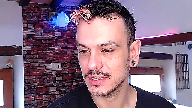 Snapshot of cek_186 chatting on March 15, 2025, 8:26 am cek 186 online show from March 15, 2025, 8:26 am