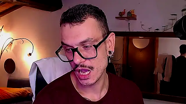 cek 186 online show from October 4, 2025, 4:38 pm