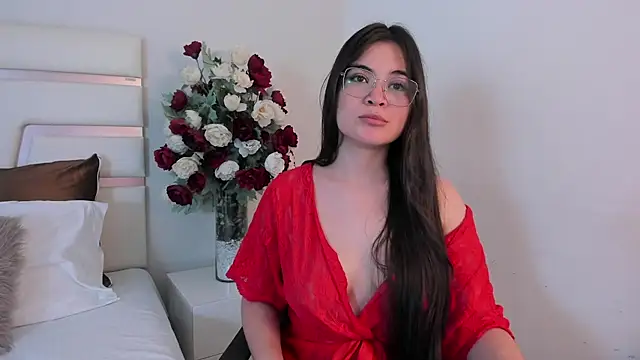 CamilaSofiia online show from February 10, 2025, 7:38 pm
