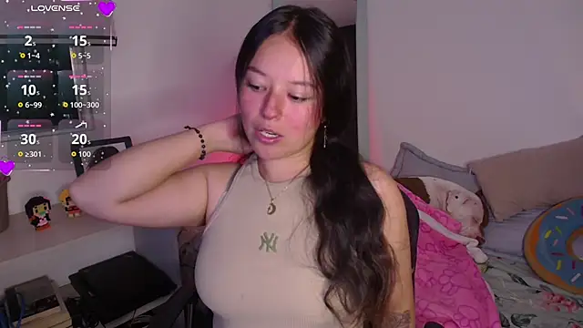 Snapshot of Lexie_Thompson10 chatting on October 7, 2025, 11:46 pm Lexie Thompson10 online show from October 7, 2025, 11:46 pm