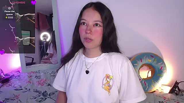 Snapshot of Lexie_Thompson10 chatting on October 25, 2025, 5:40 pm Lexie Thompson10 online show from October 25, 2025, 5:40 pm