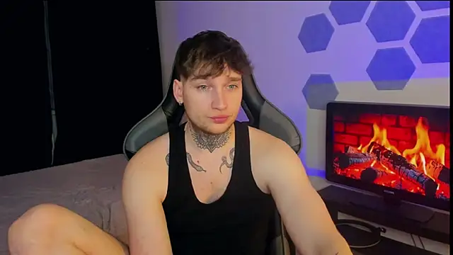 Chris Tyson online show from February 19, 2025, 1:28 pm