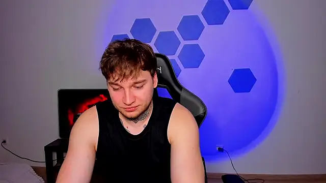 Chris Tyson online show from April 15, 2026, 9:16 am