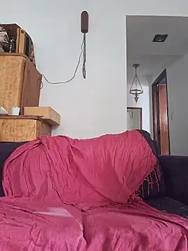 Snapshot of LYZBORNHD chatting on March 8, 2025, 6:47 pm LYZBORNHD online show from March 8, 2025, 6:47 pm