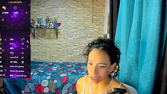 kaiagerbes3 online show from October 8, 2025, 10:51 pm