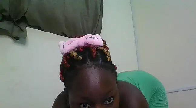 Snapshot of PrettyBabelv chatting on March 22, 2025, 7:09 pm PrettyBabelv online show from March 22, 2025, 7:09 pm